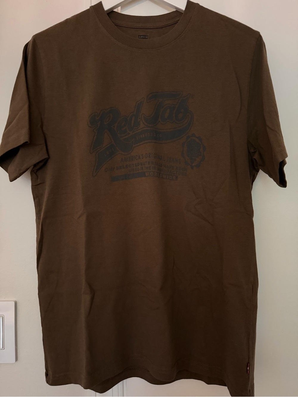 Levi’s Brown Graphic Crewneck T-Shirt